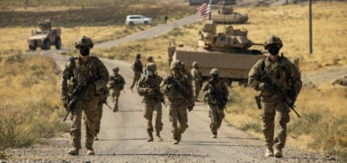 Amerîka bi temamî li Sûriyê vedikêşe