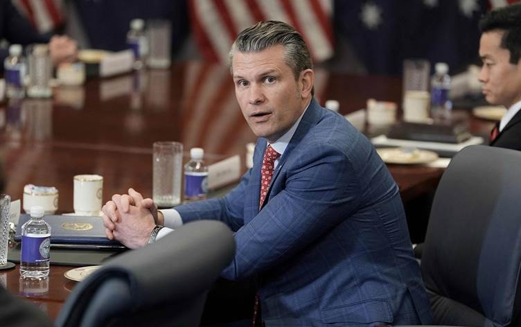 Pentagon: Trump dê li ser Rojhilata Navîn biryarê bide