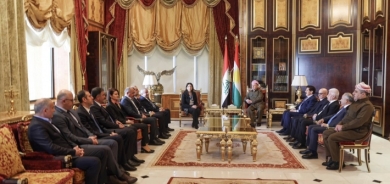 روائي كوردي: لا يمكن كوردستانياً القفز فوق الدور المرجعي للقائد الكوردي مسعود بارزاني