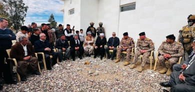 Fermandarê Firqeya Heştê ya Artêşa Îraqê û cotyarên Kurd lihev kir