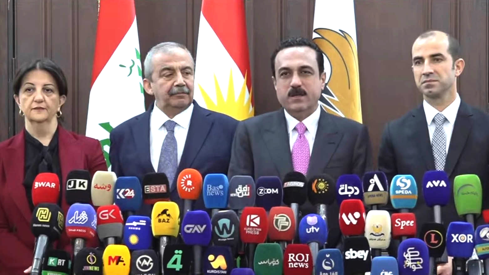 Umêd Xoşnaw: Em hêvî din pêngavên proseya aştiyê li Tirkiyeyê baştir bipêş ve biçin