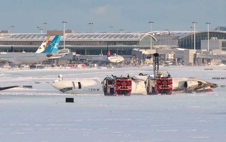 KANADA - Balafira rêwiyan teqle da: 18 kes birîndar bûn
