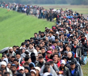 زیادبوونی کۆچبەری جیهانی: لە ساڵی ٢٠٢٤دا ٣٠٤ ملیۆن ئاوارەبوونی پێوانەیی