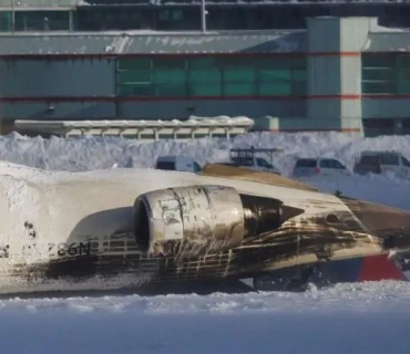 فڕۆکەیەکی ئەمریکی لە کەنەدا کەوتە خوارەوە و ١٥ کەس بریندار بوون