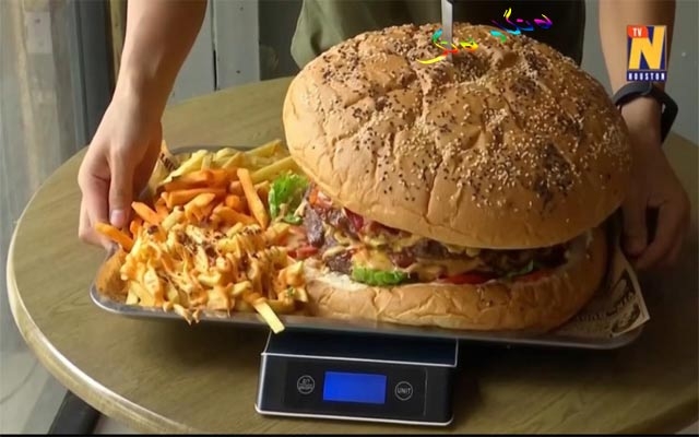 هەمبەرگر بخۆ و خەڵات وەربگرە