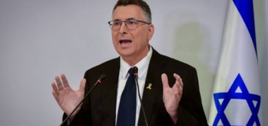 Wezîrê Derve yê Îsraîlê: Îdareya Şera ziyan digehîne kurdan û ji Elewiyan tol hildide