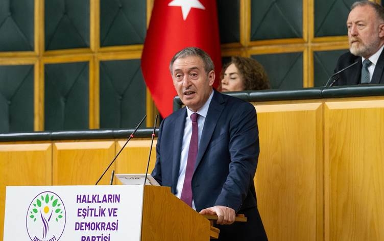 Tuncer Bakirhan: Li Hewlêr û Silêmaniyê ji bo yekîtiya neteweyî gavên dîrokî hatin avêtin