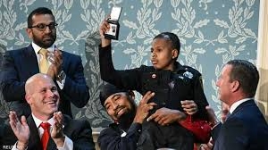 ترمب يعيّن طفلاً ناجياً من السرطان في الخدمة السرية