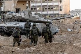 إسرائيل تحشد جيشها لـ«حرب لم تنته»