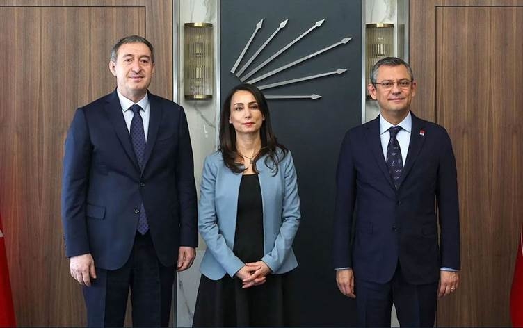 DEM Partî û CHP dicivin: Bername diyar bû