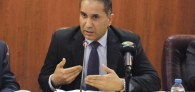 ئەرشەد شوكری ئیسلام  سەرپەرشتیاری پەروەردەیی لە پارێزگای دهۆك:     قەوارەی هەندێك كتێب وەك «زانست و بیركاری» گەورە و قورسن، بەتایبەتی بۆ منداڵان كێشی جانتاكەی شانی نزیكەی 10 كیلۆگرام دەبێت