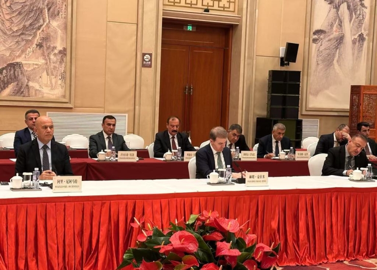 شاندی پارتی دیموكراتی كوردستان سەردانی شاری خواینینیان کرد