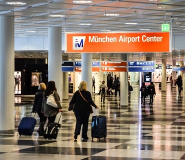 مانگرتنێکی بەرفراوان لە چەند فڕۆکەخانەیەکی ئەڵمانیا دەستیپێکرد