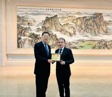 شاندی پارتی كۆبونه‌وه‌یه‌كی له‌گه‌ڵ بەڕێوەبەری بەشی رۆژئاوای ئاسیاو رۆژهەڵاتی ناوەراست و باکووری ئەفریقیاو تیمی تایبەت بە عێراق و ئێران و ناوچەی کەنداو ئەنجام درا