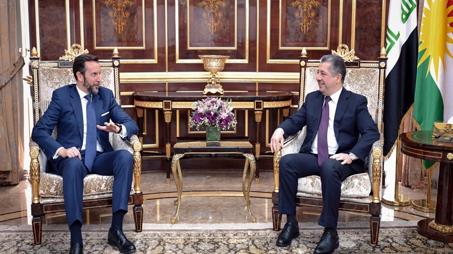 مەسرور بارزانی، سەرۆکی حکومەتی هەرێمی کوردستان، پێشوازیی لە نیکۆلۆ فۆنتانا، باڵیۆزی ئیتالیا لە عێراق کرد.