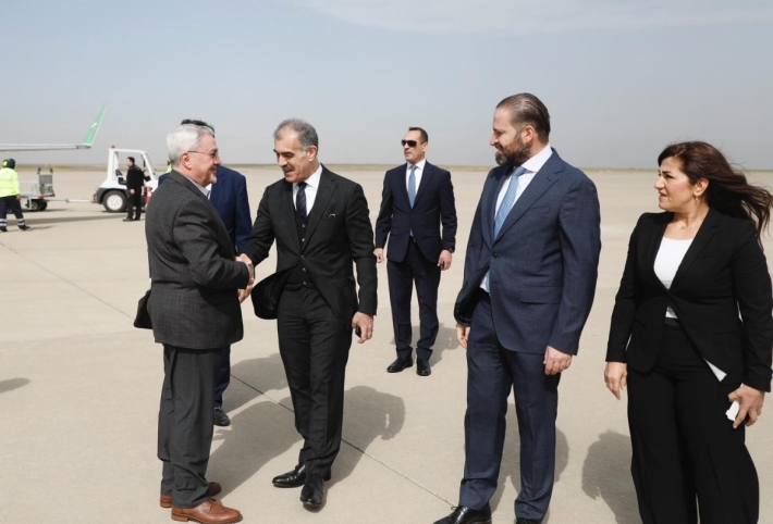 بدعوة من رئيس الحكومة مسرور بارزاني.. وصول سفراء ومبعوثين دبلوماسيين الى العاصمة أربيل للمشاركة في احتفالات نوروز