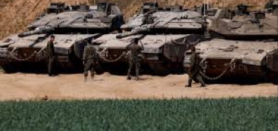 الجيش الإسرائيلي يتوغل في شمال وجنوب قطاع غزة