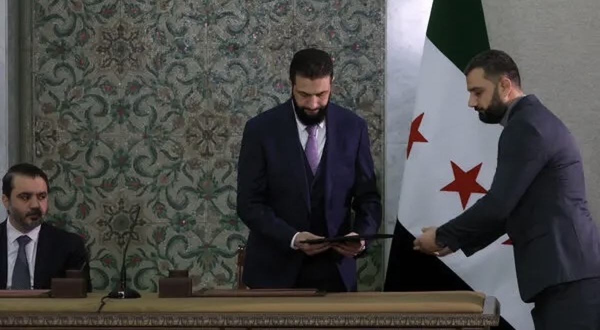 U.S. Monitors Syria After President Al-Sharaa Signs Constitutional Declaration