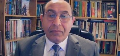 خبير سياسي يحذّر: العراق في خطر إذا لم يضبط الجماعات المسلحة ويُحسن علاقاته الدولية