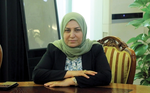 پ.د.نەزاكەت حسێن ئەندامی بازنەی گفتوگۆ:     كارەبای حكوومی بە نرخێكی زۆر كەم دراوە بە خەڵك، بۆیە هاووڵاتی ڕاهاتووە بە ڕەهایی بەكاری بهێنێت و دەستی پێوەنەگرێت