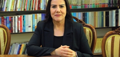 ئەندازیار تاڤگە عومەر كاكە سوور  بەڕێوەبەری دابەشكردنی كارەبای یەكی هەولێر:     ئەگەر پارەی كارەبای پڕۆژەی ڕووناكی بەراورد بكرێت بەو پارەیەی كە پێشتر هاووڵاتی دەیدایە موەلیدە و كارەبای نیشتمانی ئێستا زۆر كەمترە