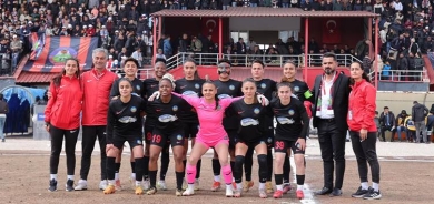 Jinên Geverî bûn şampiyon, êdî cihê wan Lîga Super e