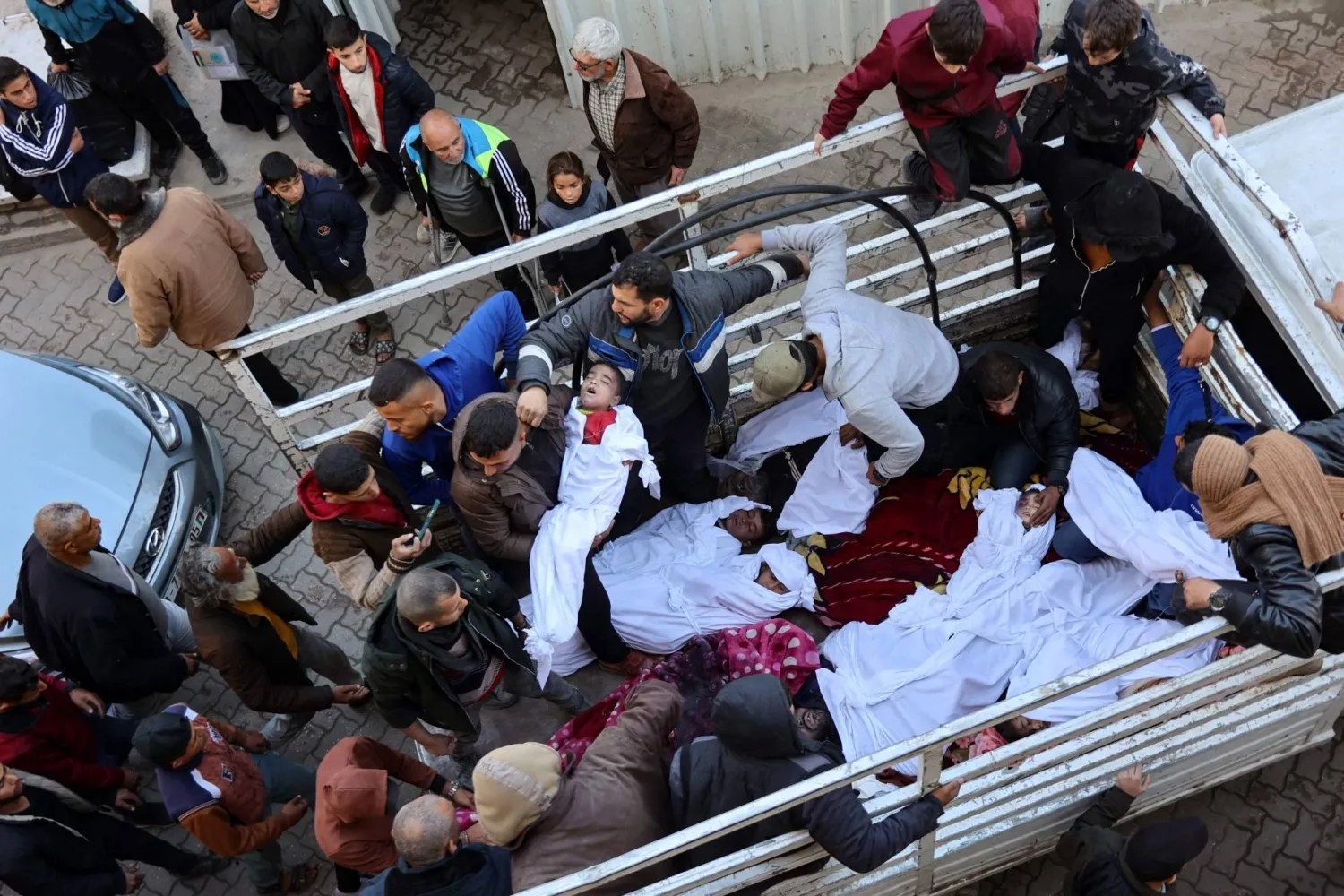 ژمارەی قوربانییانی هێرشەکانی ئیسرائیل بۆ سەر غەززه له زیادبووندایە