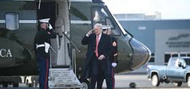 هل فريق ترامب منقسم بشأن إيران؟