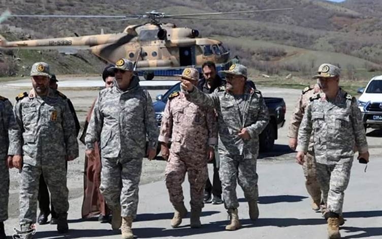 Fermandarekî Îranê çû Rojhilatê Kurdistanê û gef xwarin