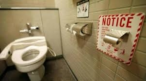 ما الأسباب التي تدفعك للاستيقاظ عدة مرات ليلاً للتبول؟