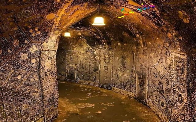 ئەشكەوتی شێڵ لە توێكڵ و مۆزایك