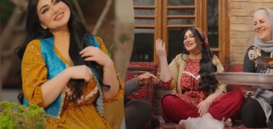 دینا ڤیدیۆ كلیپی (خۆش بژی)ی بڵاوكردەوە