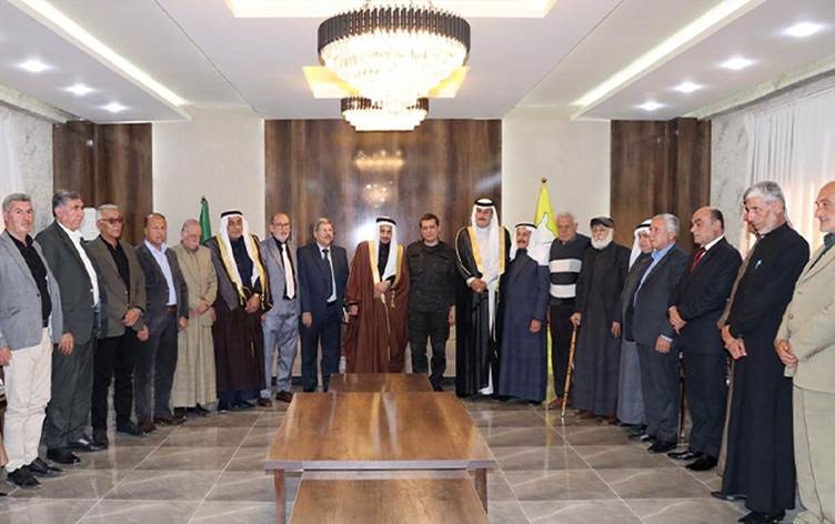 Mezlûm Ebdî bi rûspiyên Reqayê re civiya