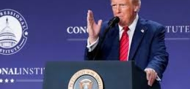 ترمب معقبا على حال الأسواق: في بعض الأحيان يتعين عليك تناول العلاج