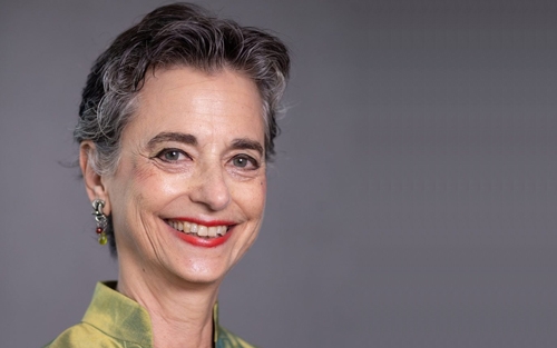 باربارا سالڤین  وانەبێژی كاروباری نێودەوڵەتی لە زانكۆی جۆرج واشنتۆن بۆ گوڵان:     ئێران و ئەمریكا نایانەوێت دۆخەكە بەرەو پێكدادانی سەربازی بڕوات   