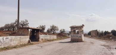 Komên çekdar ji Efrînê vedikişin: 'Xalên kontrolê neman'