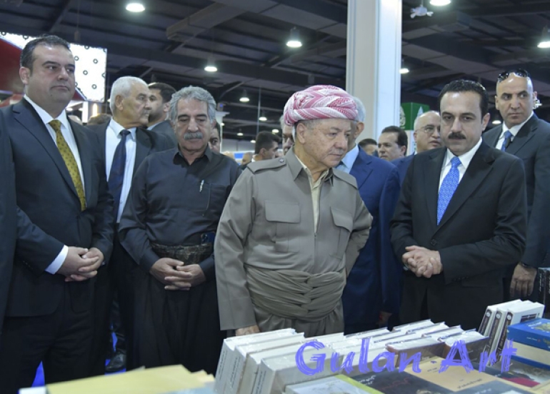 سەرۆك بارزانی 17هەمین پێشانگەی نێودەوڵەتی هەولێری بۆ كتێب كردەوە