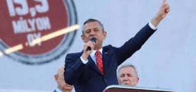 زعيم المعارضة التركية يؤكد نيته مواجهة إردوغان «حتى النهاية»