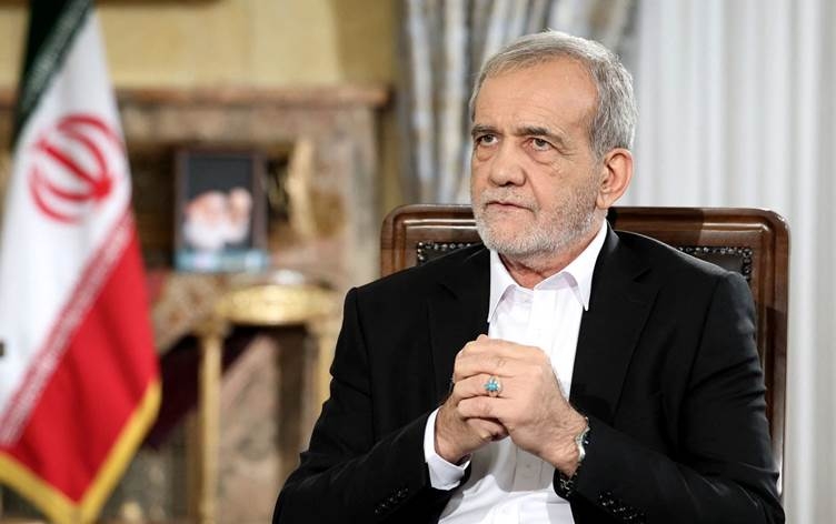 Pizîşkiyan: Em dê di dan û standinan de pêbendî rênimayên Rêber bin