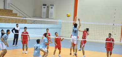 پاڵەوانێتی فوتساڵ و بالەی كوڕانی پەروەردەكان بەرێوەدەچێت