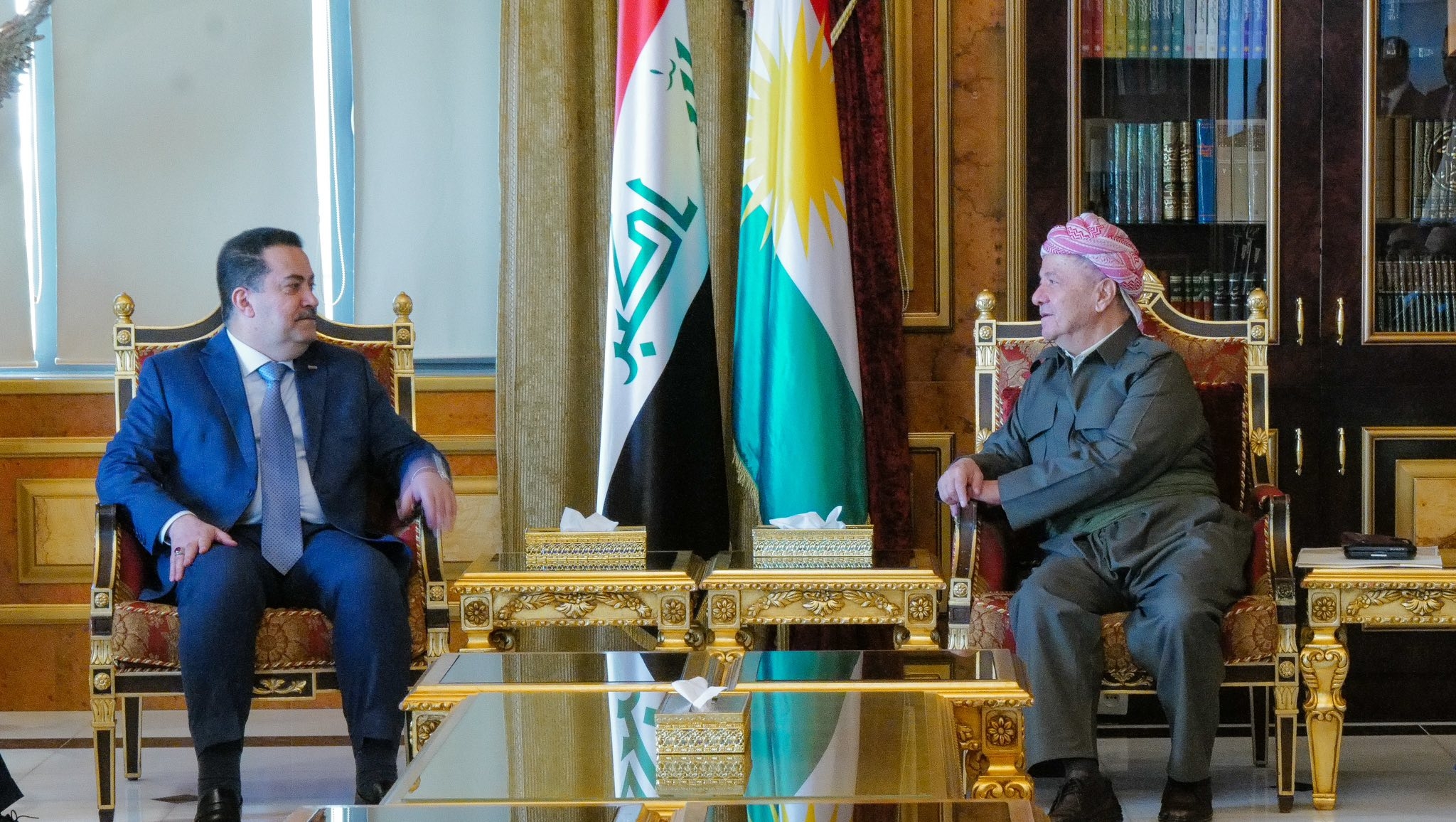 لە سەلاحەددین سەرۆك مەسعود بارزانی پێشوازی لە بەڕێز محەمەد شیاع سودانی سەرۆكی ئەنجوومەنی وەزیرانی عێراقی فیدڕاڵ كرد.