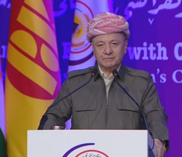 بە بەشداریی سەرۆک بارزانی  یەکەمین کۆنفرانسی ئافرەتانی کوردستان، لە شاری هەولێر دەستی پێ کرد