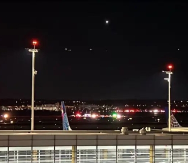 کەوتنەخوارەوەی فڕۆکەیەک لە نیویۆرک