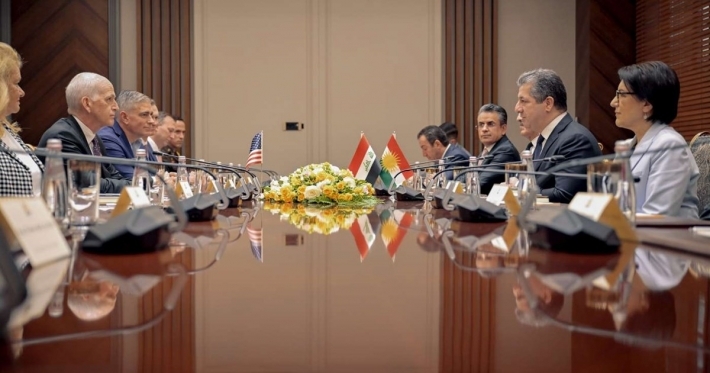 رئيس حكومة إقليم كوردستان يستقبل وفداً من الكونغرس الأمريكي