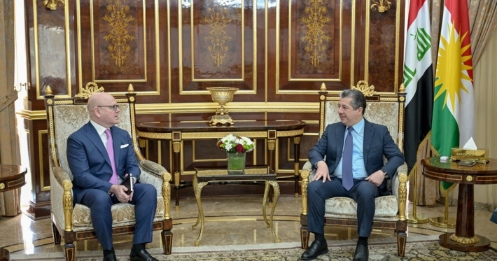 رئيس الحكومة يستقبل القنصل العام الجديد لإيطاليا لدى إقليم كوردستان