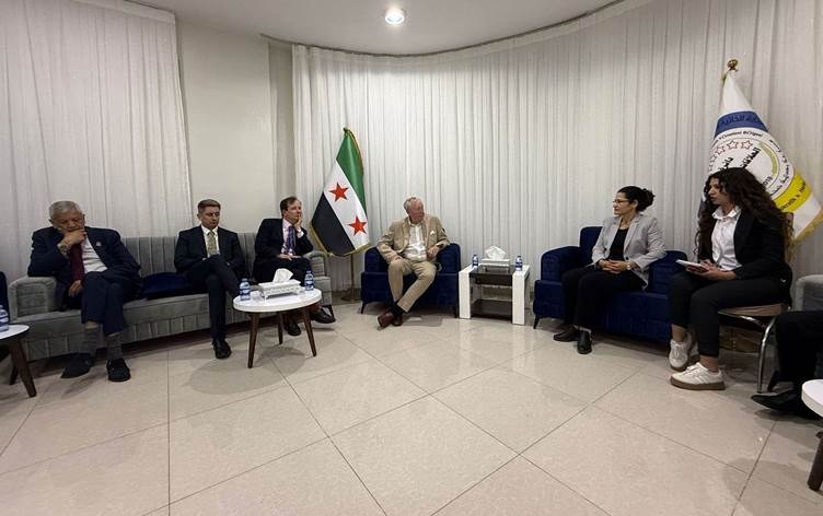 Şandeya Brîtanya û Ewropayê Rêveberiya Xweser ziyaret kir