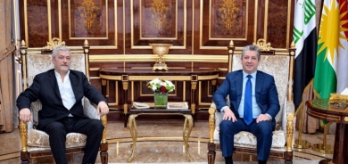 مسرور بارزاني يستقبل النحات الكوردي الشهير شوان كمال