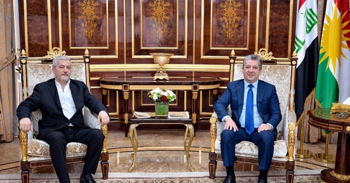 مسرور بارزاني يستقبل النحات الكوردي الشهير شوان كمال