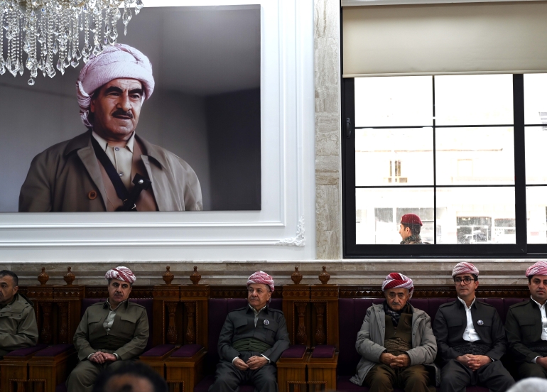 سەرۆك مەسعود بارزانی، بەشداریی لە پرسەی خەباتگێڕ و پێشمەرگەی قارەمان خوالێخۆشبوو بەدرۆ لەشكری بێستریانەیی  كرد.