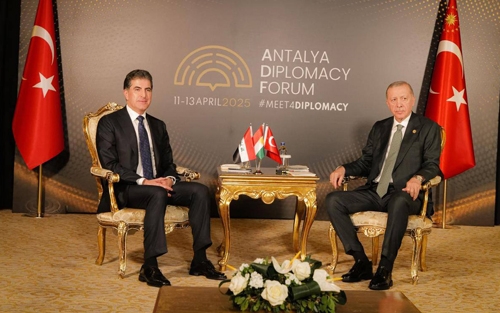 سیمای دەوڵەتمەداریی نێچیرڤان بارزانی لە كۆڕبەندی دیپلۆماتیی ئەنتاڵیادا . . .  هەرێمی كوردستان كاراكتەرێكی خێرە لە چارەسەركردنی كێشە هەرێمی و نێودەوڵەتییەكاندا